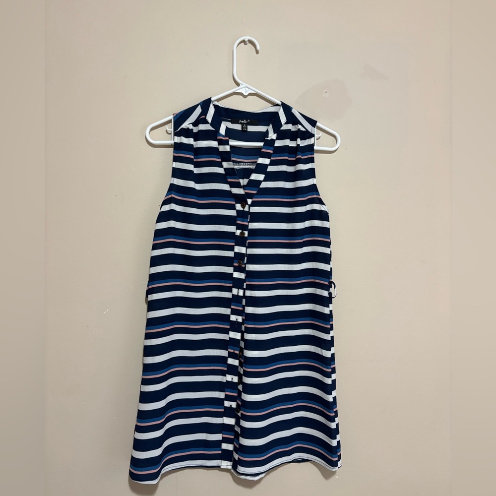 Apt. 9 Sleeveless Top with Navy and White Stripes